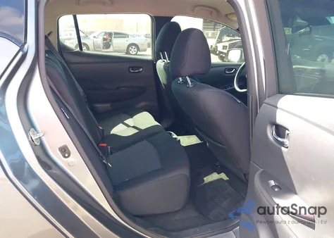 2022 Nissan Leaf S 40 Kwh z USA, uszkodzony, nr VIN 1N4AZ1BV7NC561932